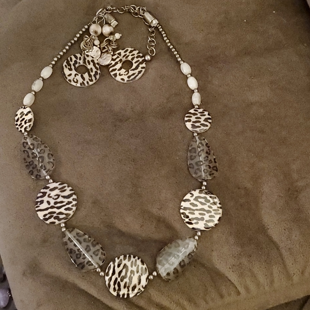 Neclace and Earrings